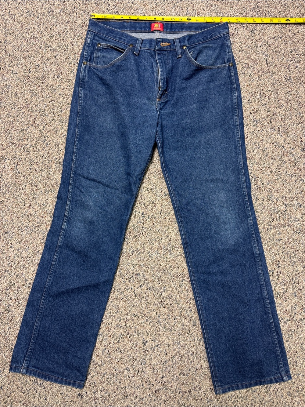 Classic Men's Dark Blue Straight-Leg Jeans - Wrangler 36 MWZ slim fit 33 waist